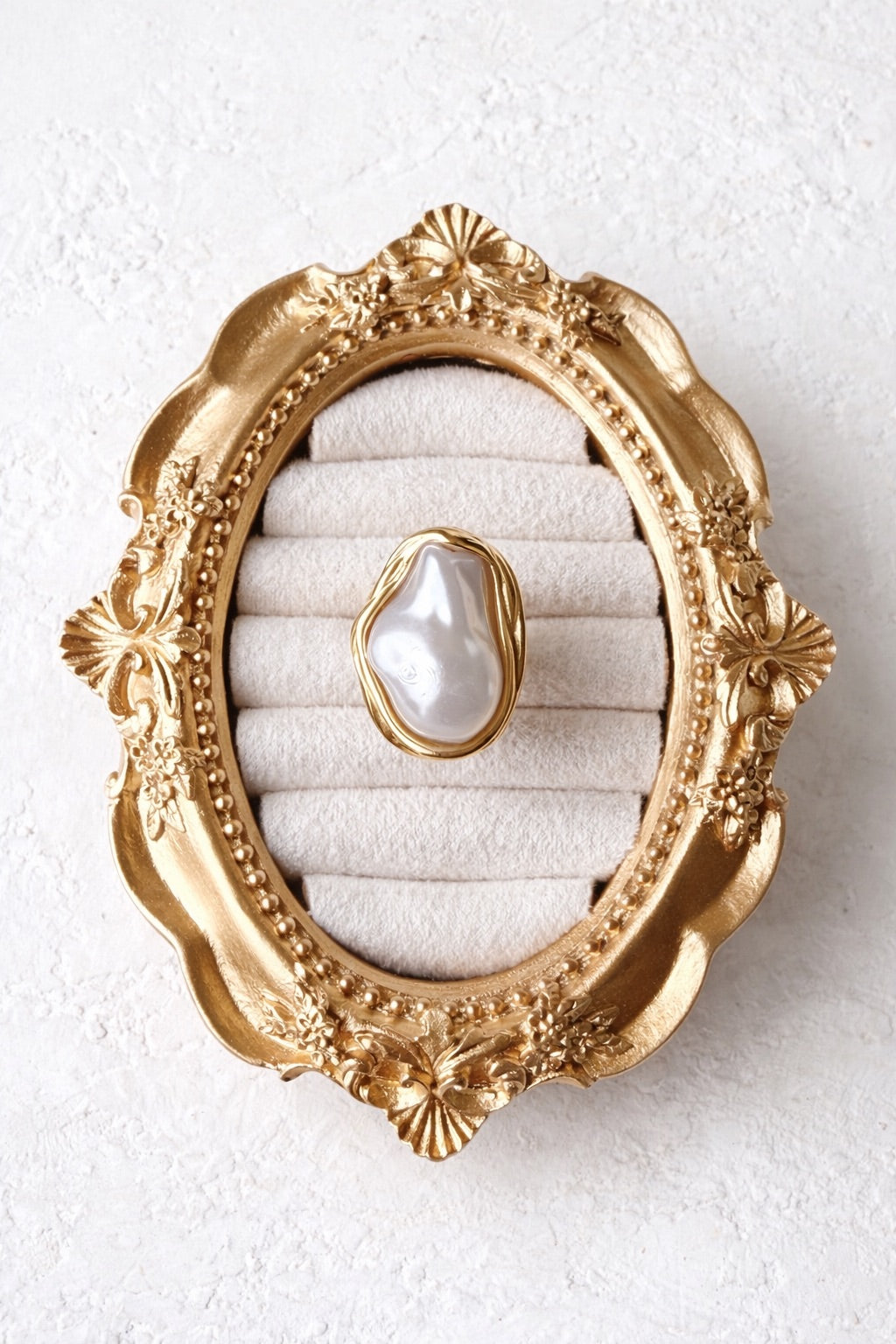 Anillo Laura